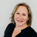 LindaHeadshot2019 LindaHeadshot2019